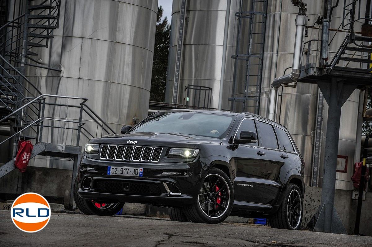 Jeep Grand Cherokee SRT 8 - V8